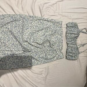 Francesca's Collections Blue Floral Midi Skirt